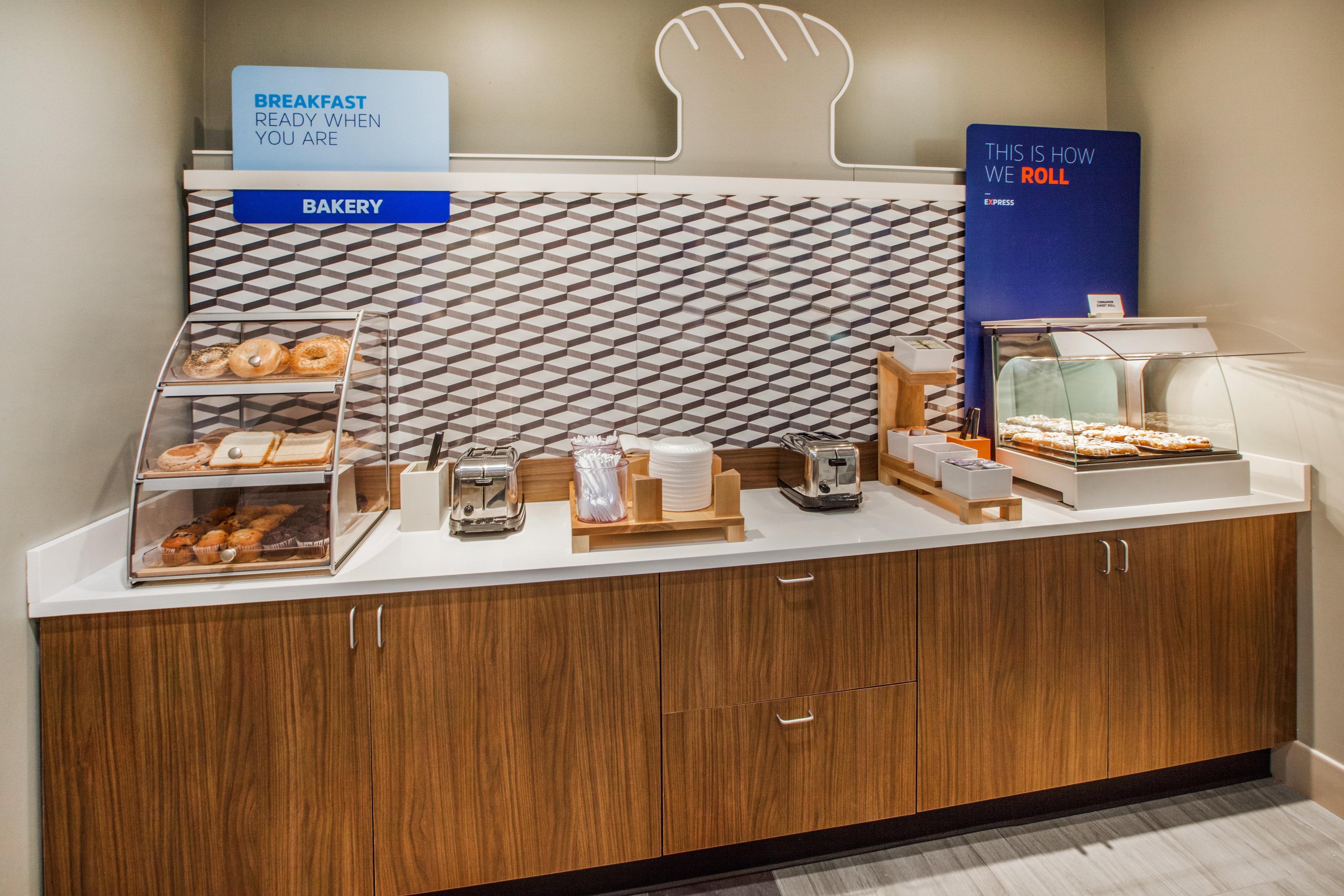 Express & Dewitt - Syracuse By Ihg Hotel