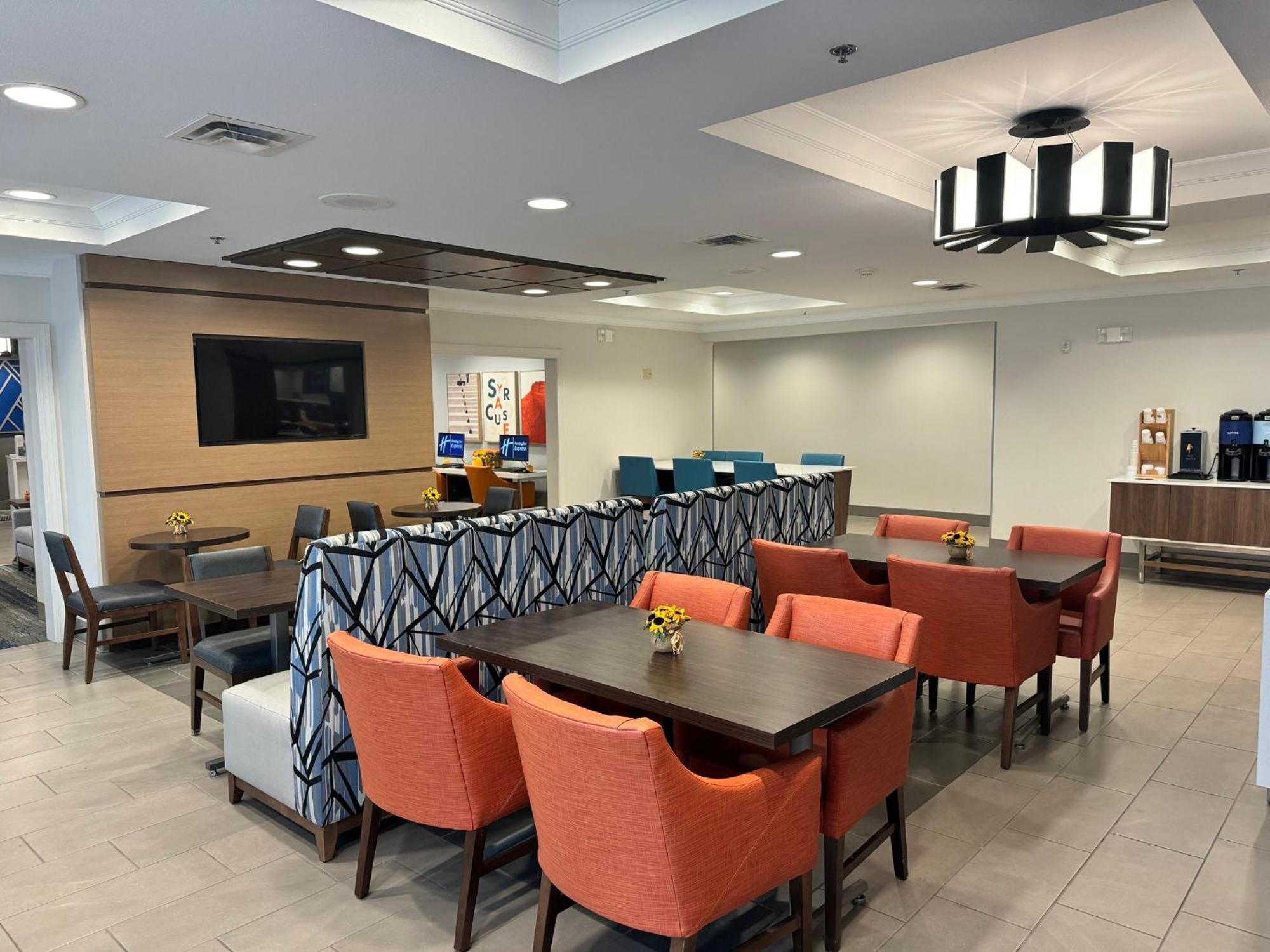 Express & Dewitt - Syracuse By Ihg 2*