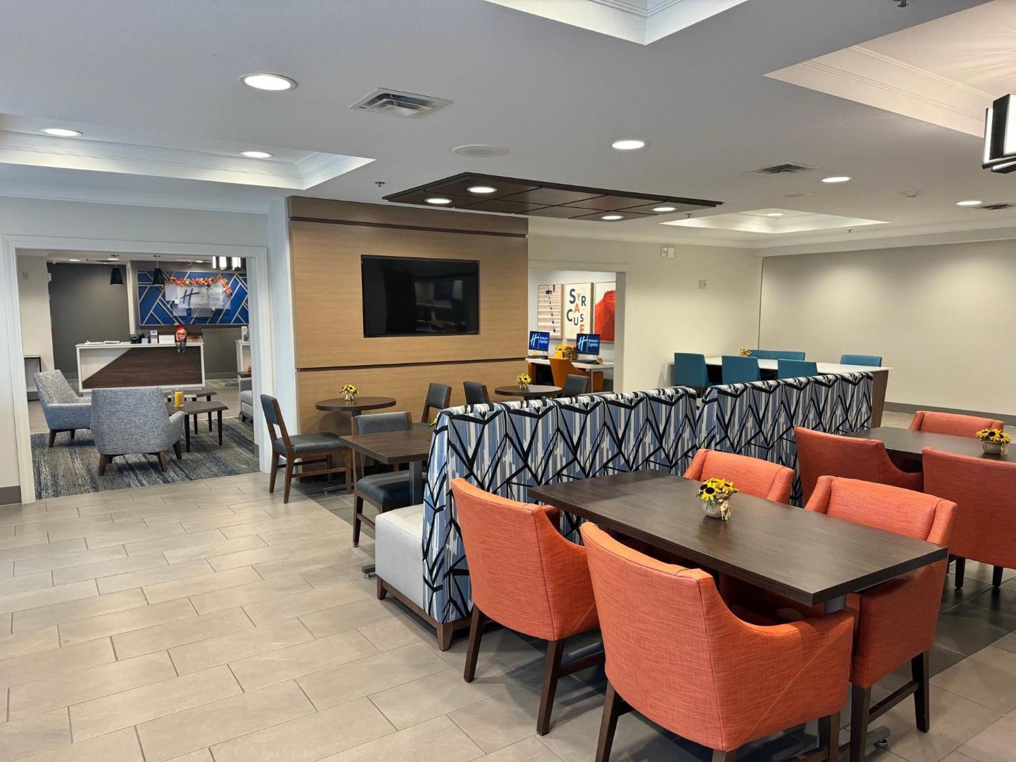 Hotel Express & Dewitt - Syracuse By Ihg
